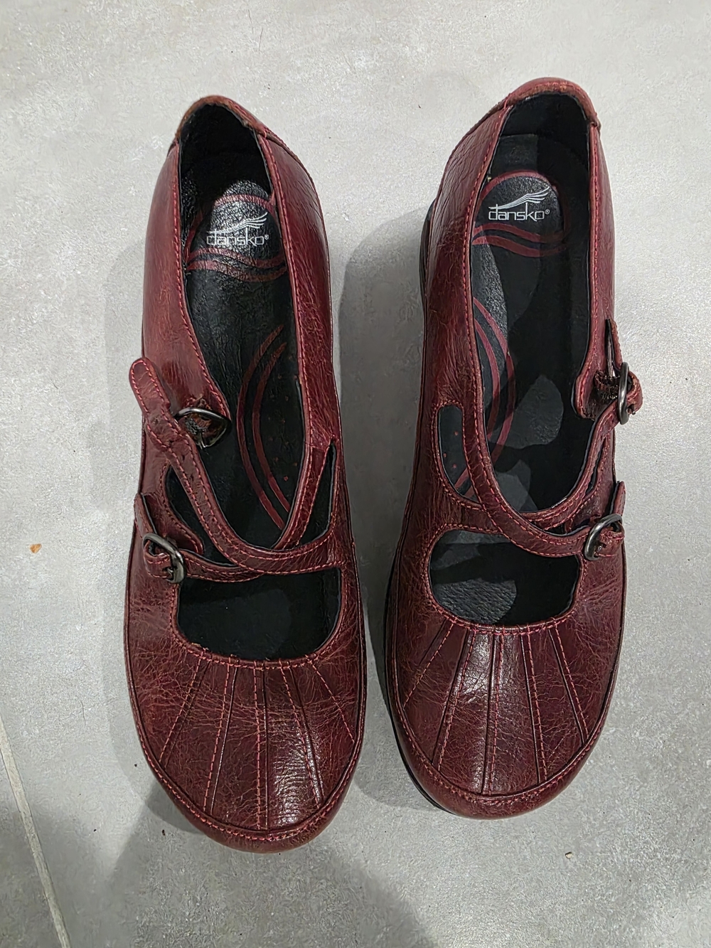 Dansko Women’s Red Leather Mary Jane Flats - Picture 3 of 4